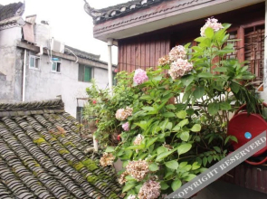 Yongjian Hostel(凤凰永健客栈)
