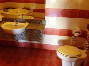 Phuphaya Resort Pattaya