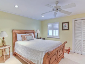 1118 Beachview Drive by Hodnett Cooper