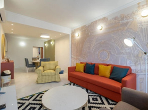 FM Luxury 3-BDR Apartment - Splendid Shapes