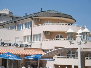 Villa Bellevue -Golden Sands Nature Park