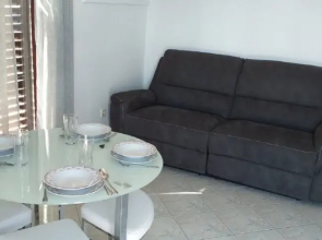 Vojni - With Pool - A2 Jednosobni