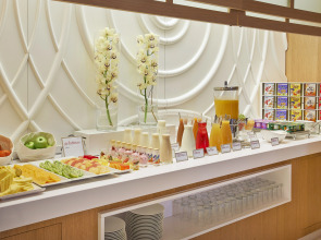 Отель NH Collection Barcelona Gran Calderón