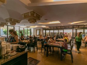 Lara Park Hotel