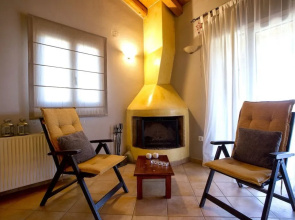 Villa Caramel