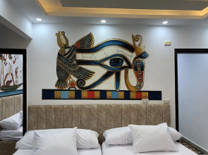 pyramids view apartment