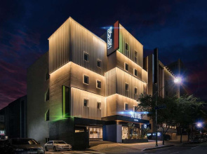 Blo By Blo Hotel