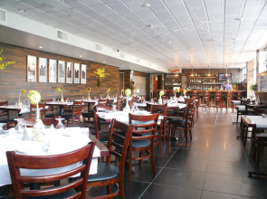 Wyndham Garden Long Island City Manhattan View Hotel