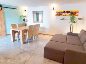 Beach penthouse 12p, Fiber WiFi, 2 rooftopbars, 2 outdoor kitchens, outdoor shower, spectacular 180 degrees ocean view!