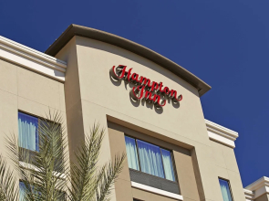 Hampton Inn Mission Valley [Ex Ramada Plaza]