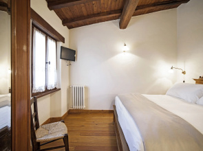 Agriturismo La Cerra