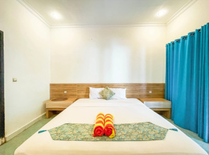 Gili White Bamboo Resort