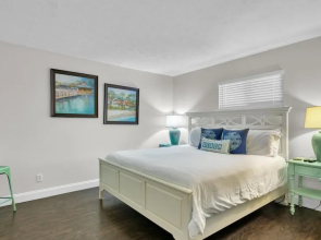 Crystal Villas 12B