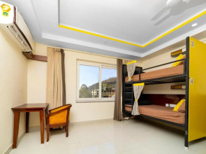 The Hosteller Rishikesh, Laxman Jhula