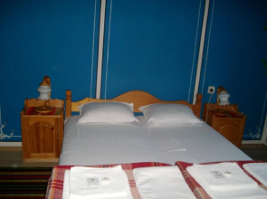 Trayanova Guest House