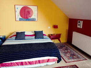 La Maison Jaune à la Janaie