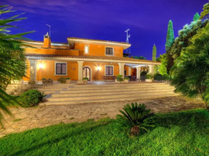 Villa piscina, calcio, tennis, beach-volley m990
