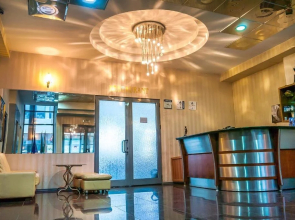 Hotel Diana Palace