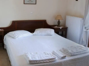 Hotel Niki House