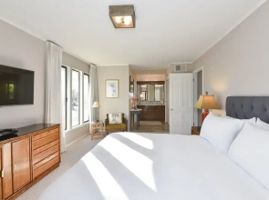 305 Northgate At Silverado In Napa 1 Bedroom Condo by RedAwning