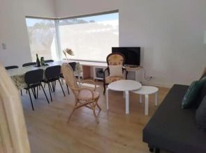 NOUVEAU: La cabine du bout du monde - Ile de Sein - votre maison de vacances de haut standing - PL03