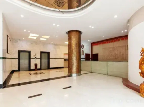 Jinsui Hotel (Longyan Train station shop)