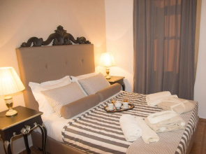Porto Enetiko Suites
