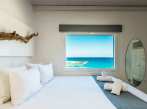 Perla Suites - Delmar Collection