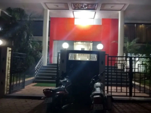 JK Rooms 122 Shaheen Lodging & Boarding