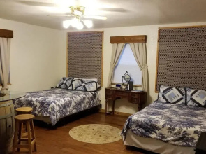 Almond Cabin