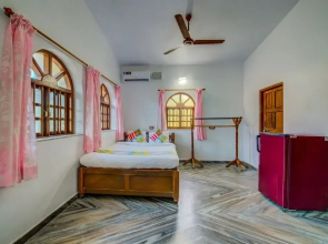 OYO Home 19757 Divine 3BHK