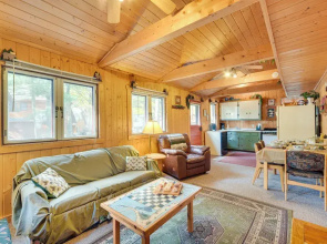 Hayward Cabin w/ Boat Slip + Fish House!