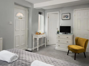 Morwick House B&B