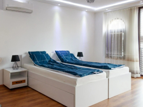 Ana's Apartments