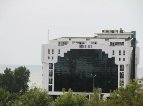 Grand Amisos Hotel