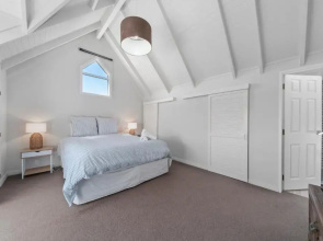Relax on Rainbow - Taupo Holiday Home