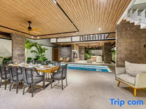 Sui A2: 3BR Villa • Prime Location by Berawa Beach - A Luxury Private Villa By Balinest Villas