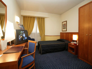 Pacific Hotel Fortino