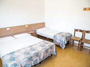 Two Triple Bedroom Flat Near the Beach in Eraclea