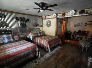 Dusty Boots Motel