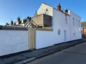 59 Whitstable - One Bedroom Ground Floor Flat