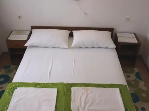 Apartments Josica