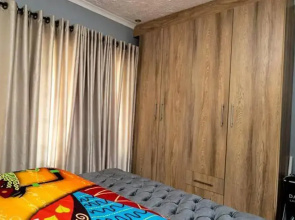 2bed-4guests-garden-nearcentre&attractions