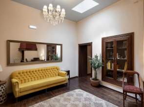 Old Town Suites