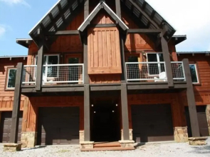 #723: Trout Hill Condo at Fall Creek Falls