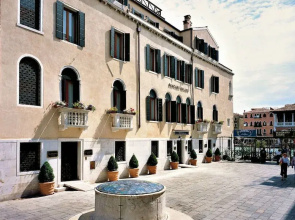 Hotel Foscari Palace