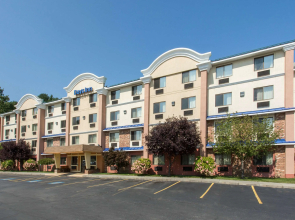 Days Inn by Wyndham Leominster/Fitchburg Area