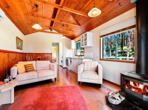 Johanna River Farm & Cottages