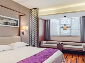 Junting Huafeng Hotel