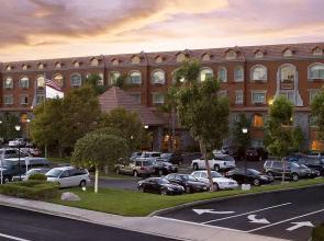 Ayres Suites Yorba Linda